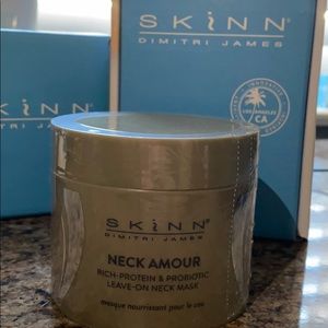 Neck Amour by SKINN